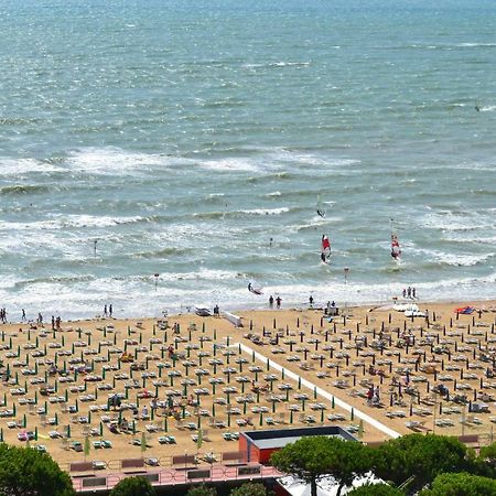 Ariston Apartment Lignano Sabbiadoro Ngoại thất bức ảnh